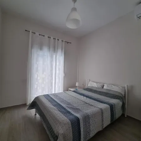 Cosy And Modern In *