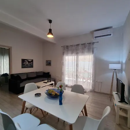 Cosy And Modern In *