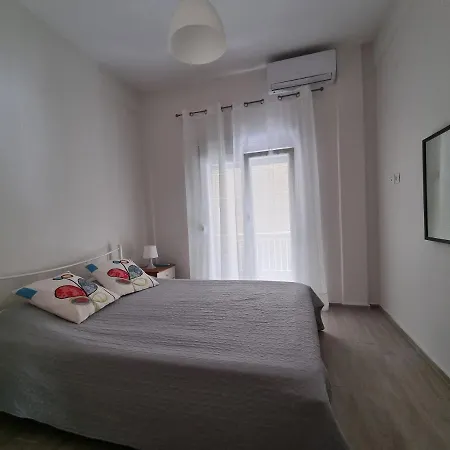 Cosy And Modern In *