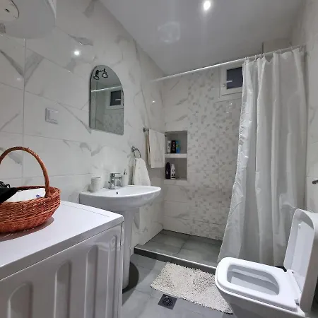 Cosy And Modern In *